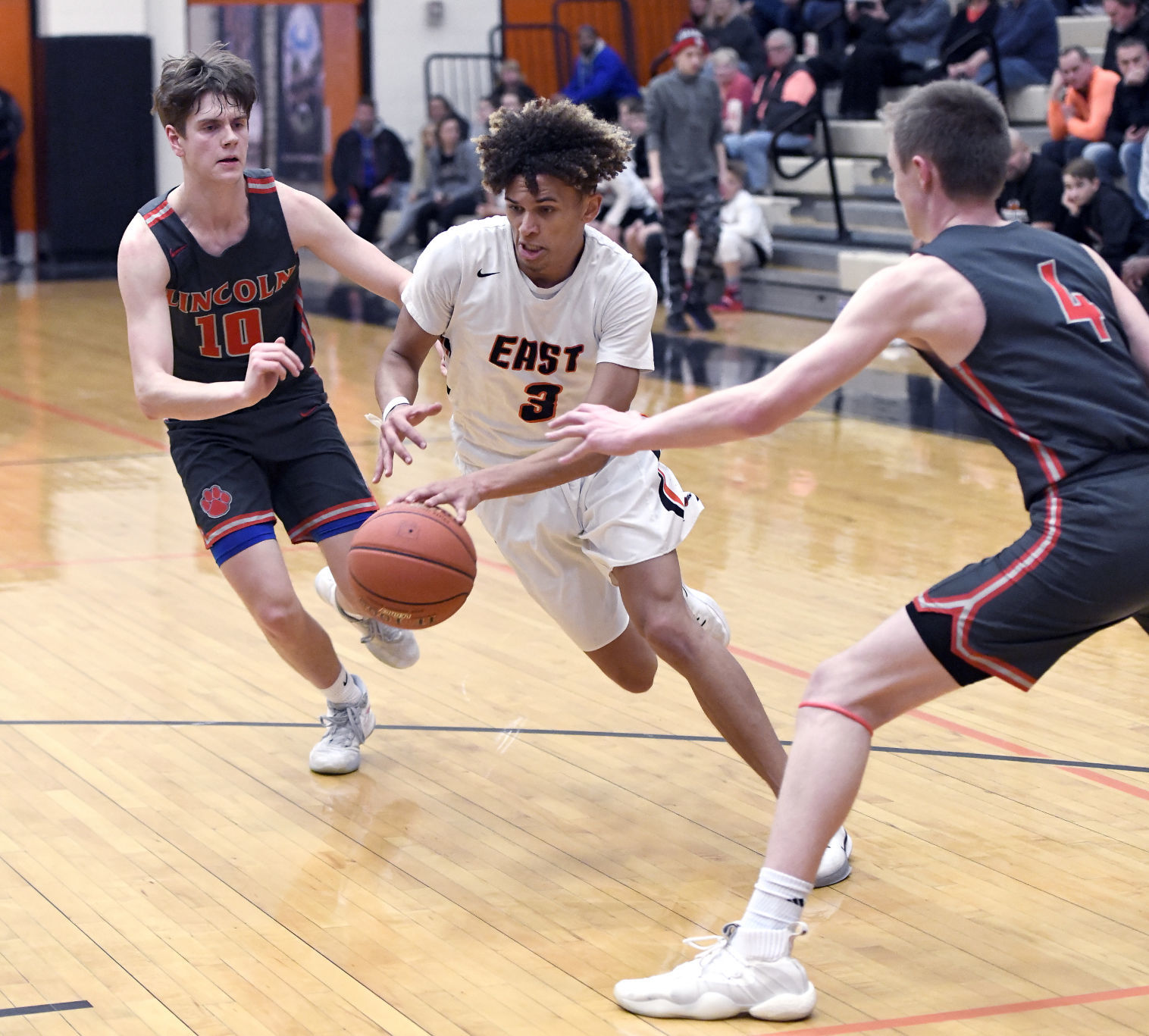Sioux City East hosts Council Bluffs Abraham Lincoln